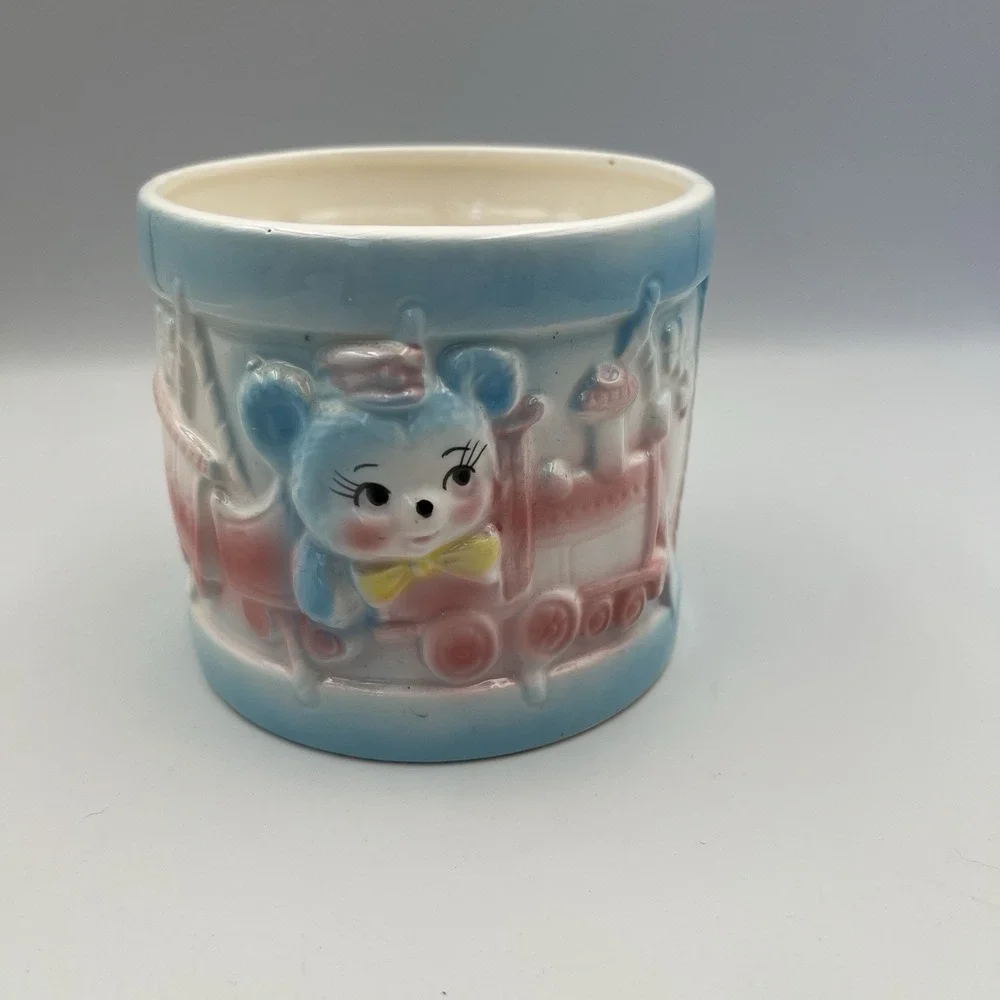 Vintage MCM Ardco Ceramic Baby Bear Train Flowers Nursery Planter Round Pastel